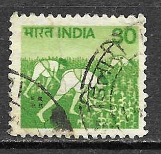 Timbre d'Inde N° 718 oblitéré